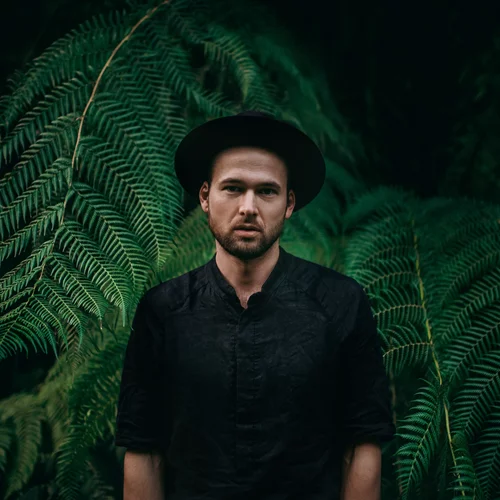 Ο Monolink φτάνει στο Bolivar για το πιο ατμοσφαιρικό πάρτι του καλοκαιριού