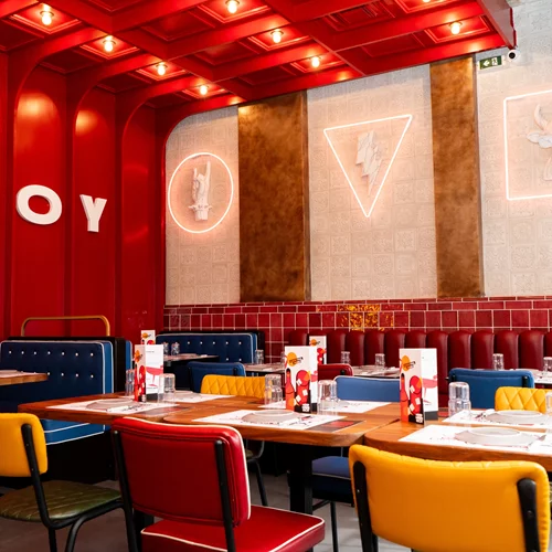 Το "Μπαρ Μπεε Κιου" πιάνει…Πασαλιμάνι με ανανεωμένο μενού