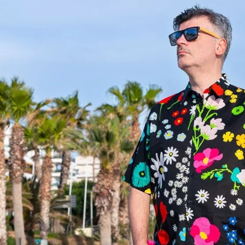 Ο Φοίβος Δεληβοριάς ξεκινά την καλοκαιρινή του περιοδεία