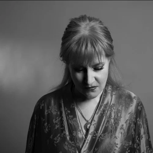 "Ανοιξιάτικα βράδια έρχονται" στο θέατρο Άλσος