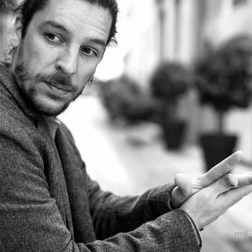 "Συνήχησεις": Μουσικός αυτοσχεδιασμός στο Από Κοινού Θέατρο