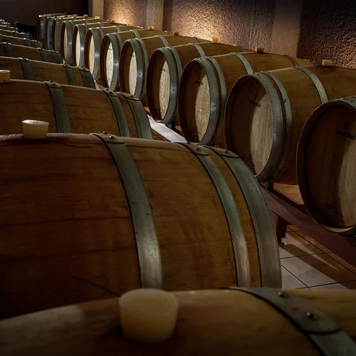 Δυο ξεχωριστά κρασιά για το γιορτινό τραπέζι