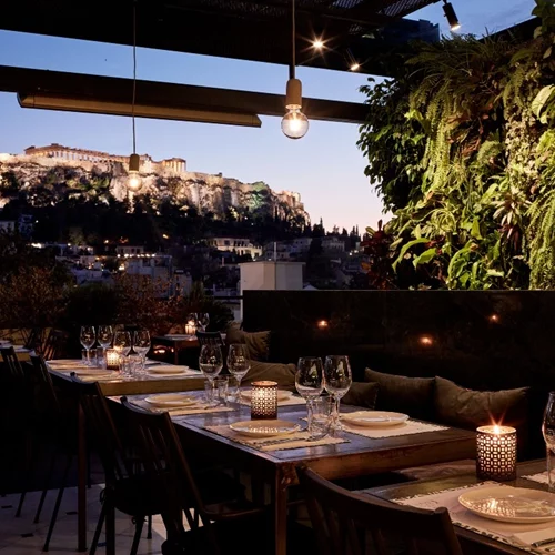 Αφιέρωμα: Πού θα απολαύσoυμε το αυγουστιάτικο φεγγάρι