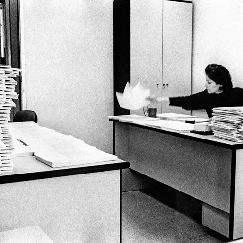 Πώς και οι υπάλληλοι έγιναν καλλιτεχνική τάση;