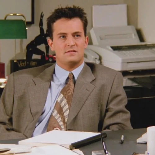 Ο Μάθιου Πέρι, τα "Φιλαράκια" κι ο ασυναγώνιστος σαρκασμός του Τσάντλερ