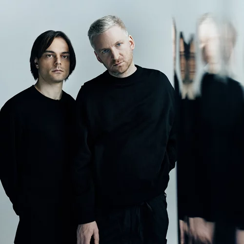 Το ηλεκτρονικό ντουέτο των Kiasmos στο "Floyd"