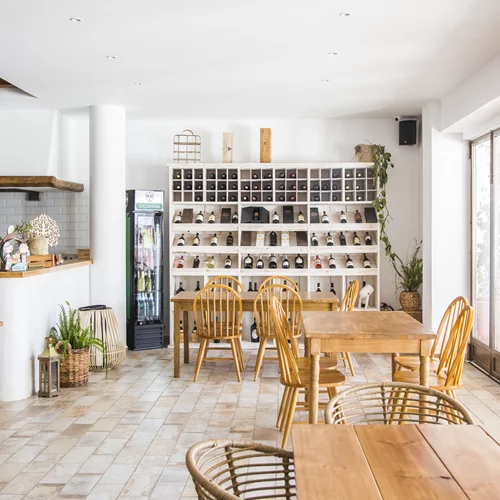 Πώς το Napul’e κατάφερε να γίνει μικρή πρεσβεία της γνήσιας ιταλικής κουζίνας