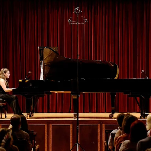 Πολύτιμα δίδυμα (Καρποδίνη/Μπράουνλη Ουώκερ – Κοκολάνης/Νταφέκα) σε ψαγμένα προγράμματα μουσικής δωματίου