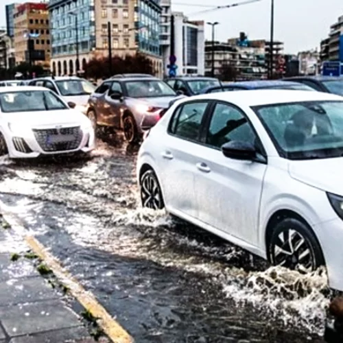 Γιατί πλημμυρίζει η Αθήνα κάθε φορά που βρέχει;
