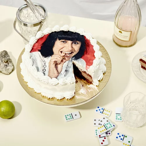 Η Σtella γιορτάζει 10 χρόνια παρουσίας