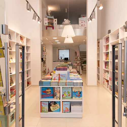 Ένας νέος πολυχώρος στην καρδιά της Αθήνας για το παιδικό βιβλίο και όχι μόνο