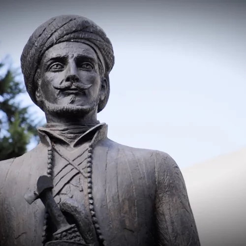 "Η Φωνή των Αγαλμάτων" είναι η νέα σειρά ντοκιμαντέρ της COSMOTE TV