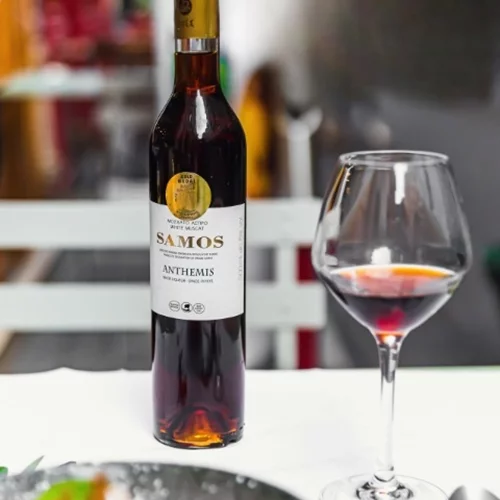 Samos Anthemis: Ο Καλύτερος Επιδόρπιος Οίνος του 2025