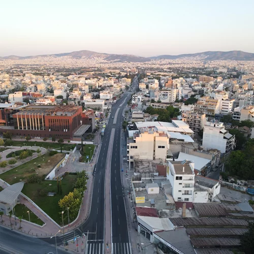 Νέα άσφαλτος και διαγραμμίσεις σε 110 κεντρικούς δρόμους της Αθήνας