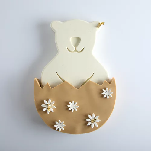 Τα πασχαλινά αυγά φέτος φωνάζουν "Ourse"