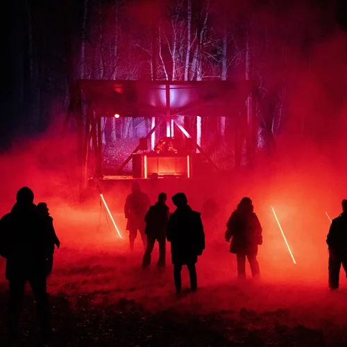 "Respublika": Η rave δημοκρατία του Λούκας Τβαρκόβσκι