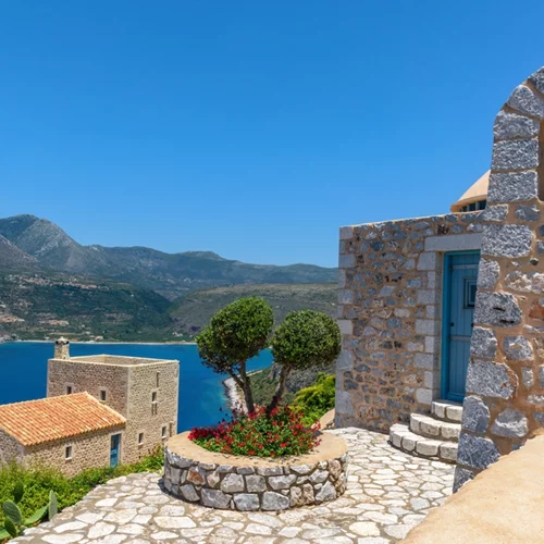 Ξεχωριστά ξενοδοχεία και εστιατόρια για Πάσχα στην Πελοπόννησο