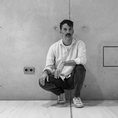 H "Στρέλλα" του συνθέτη Μιχάλη Παρασκάκη