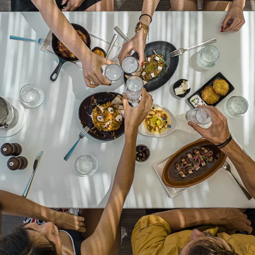 "Miraggio Thermal Spa Resort": Συμφωνία γεύσεων από όλο τον κόσμο σε παραδεισένιο σκηνικό στη Χαλκιδική