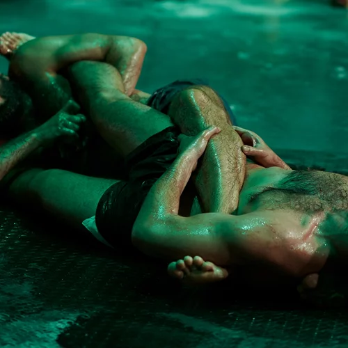 Πρώτες φωτογραφίες από την "Θηβαΐδα ή Τα αδέλφια εχθροί" του Ρακίνα στο Δημοτικό Θέατρο Πειραιά