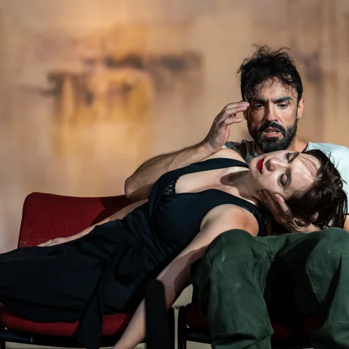 "Βόυτσεκ" και Φεστιβάλ Σαγκάης: Το διπλό στοίχημα του Θεσσαλικού Θεάτρου