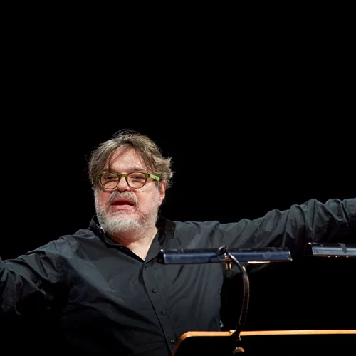 Αναβολή των συναυλιών του Δημήτρη Παπαδημητρίου στο Μικρό Παλλάς