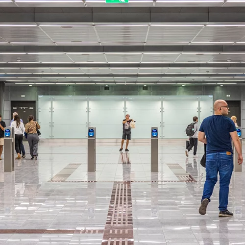 Δείτε τα τελευταία δρομολόγια του Μετρό και του Τραμ για την Παραμονή Πρωτοχρονιάς