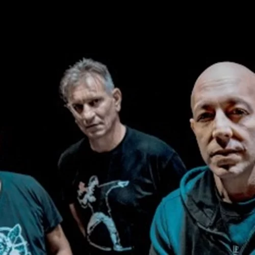 Τα Γυμνά Καλώδια στο "ΙΛΙΟΝ plus"