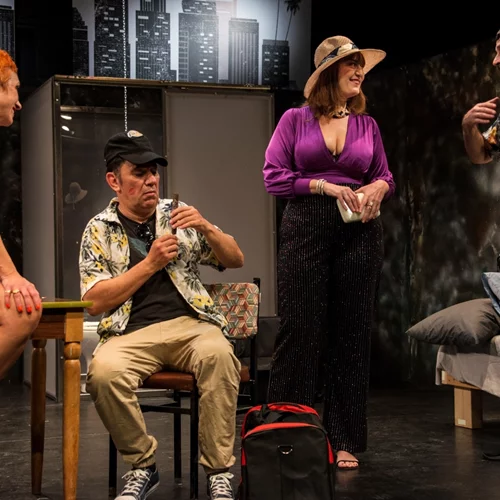 Το Από Μηχανής Θέατρο υποδέχεται τη νέα χρονιά με προσφορά για τους θεατρόφιλους