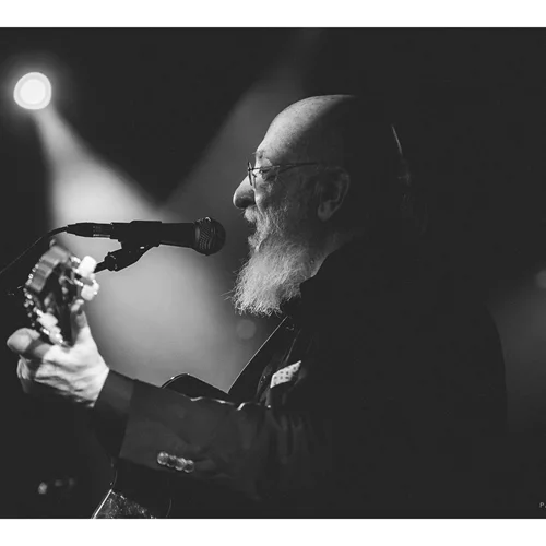 Αν είσαι 14–18 ετών, μπαίνεις στη συναυλία του Διονύση Σαββόπουλου με ειδικό εισιτήριο