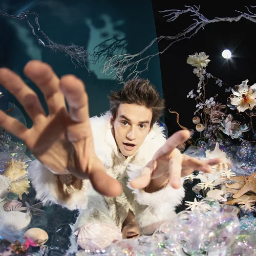 5 πράγματα που δεν ήξερες για το μουσικό φαινόμενο Jacob Collier