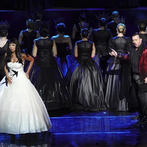 Λυρικό καλοκαίρι στο Φεστιβάλ Αθηνών: διάσημοι τραγουδιστές (Σιέρρα, ντε Τομμάσο, Μουραβιέβα, Ορλίνσκυ) αλλά έμφαση στο …θέαμα!