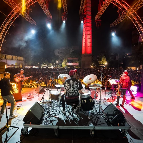 Αστικά φεστιβάλ και μουσικές εξορμήσεις: Τι θα ακούσουμε αυτή την εβδομάδα στην Αθήνα