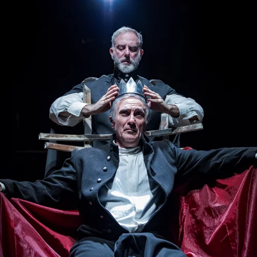 Κλασικοί συγγραφείς σε πειραγμένη εκδοχή