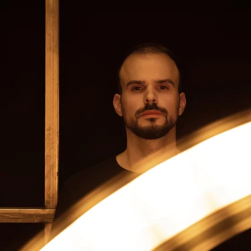 Playlist | Αλέξανδρε Γκόνη, πώς η μουσική γίνεται λόγος και ο λόγος μουσική;