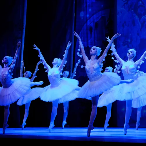 Chritmas Theatre : Τρία έργα, ένα θέατρο συνώνυμο των Χριστουγέννων