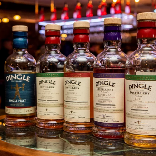Η Dingle Distillery έφτασε αποκλειστικά στην Κάβα Ανθίδη