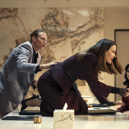 Στον φιλελεύθερο φεμινισμό του Ράιαν Μέρφι, "Όλα Επιτρέπονται"