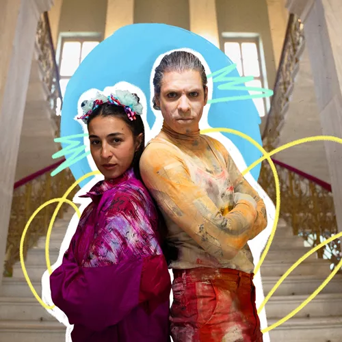 In motion: Ένα άγαλμα που το ’σκασε