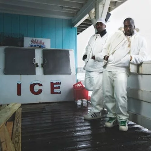 Η συνεργασία της adidas με τον Pharrell Williams συνεχίζεται με το νέο Superstar 92