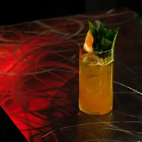 Τα 5 ελληνικά μπαρ που ξεχώρισε το The Pinnacle Guide