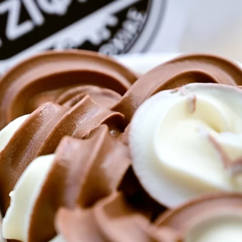 Aπό την Αμφιλοχία με αγάπη: Το κρεμώδες παγωτό που θυμίζει την παιδική μας ηλικία