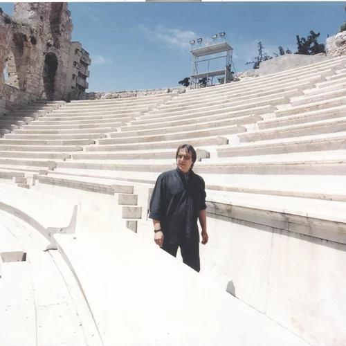 "Αναδρομές": Ανάμεσα στη βυζαντινή μνήμη και τη σύγχρονη ελληνική ποίηση