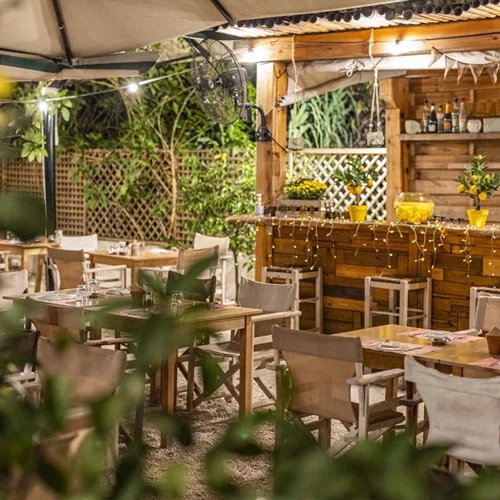 25η Μαρτίου και Μεγάλη Εβδομάδα σε Μπεμπέκα και Marika Trattoria