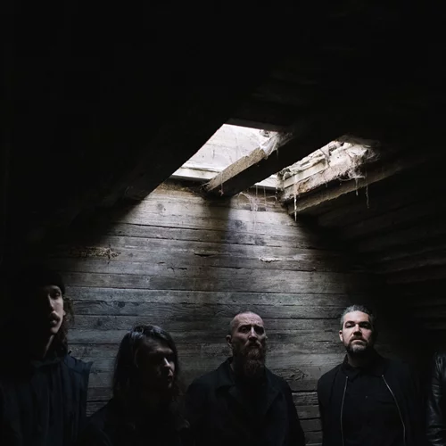 AMENRA: "Η μουσική μας διαχειρίζεται το τραύμα, το υπαρξιακό κενό και τη μοναχικότητα"