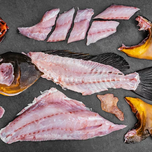 Ψάρι head to tail στον "Βασίλαινα"