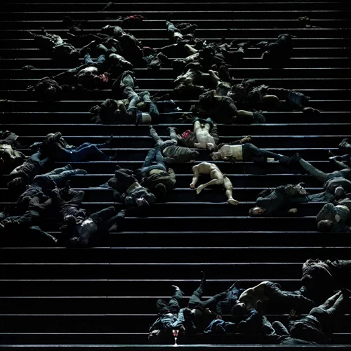 "Ρέκβιεμ για το τέλος του έρωτα": Ένα καθηλωτικό συλλογικό έργο τέχνης