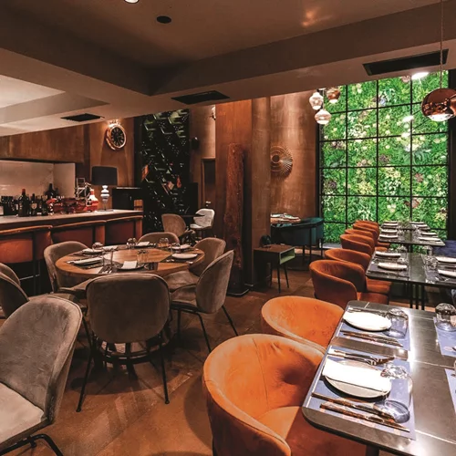 Χριστούγεννα και Πρωτοχρονιά στο "Amber", με στιλ λονδρέζικου μπιστρό