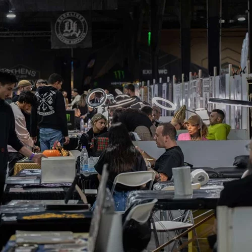 Το 7ο Athens Tattoo Expo βάζει ξανά μελάνι στο Παλιό Αμαξοστάσιο ΟΣΥ