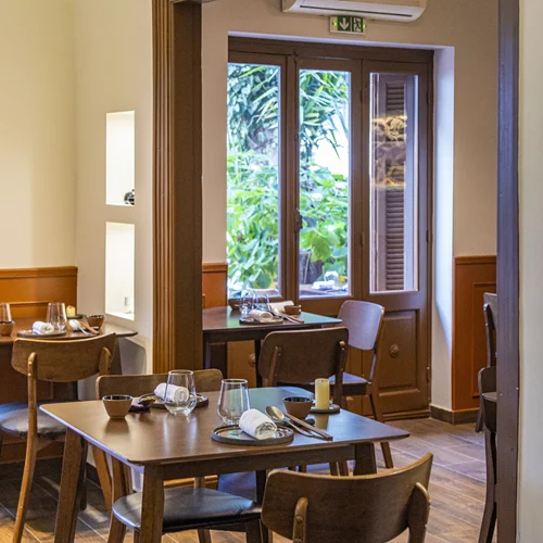 Εορταστική fusion umaminess στο "Garum"